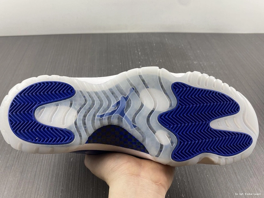 Jordan Blu AT7 Air Navy 11 Retro 0919